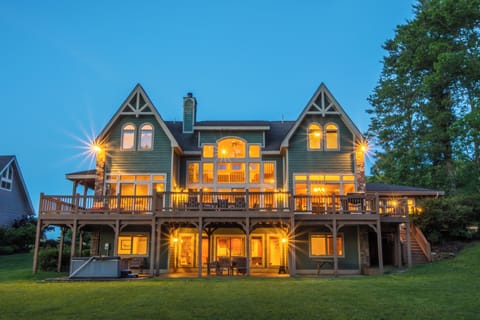 House (Multiple Bedrooms) | Front of property