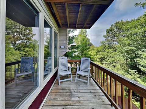 Studio (2 Bedrooms) | Property amenity