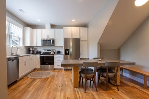 Fully Equipped Kitchen for all your cooking needs