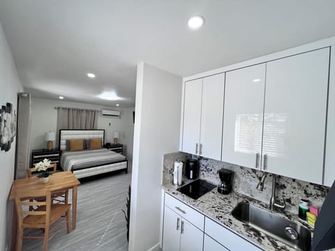 Studio, 1 Bedroom, Balcony | 1 bedroom