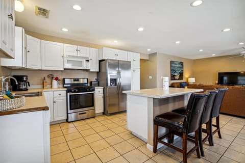 House (5 Bedrooms) | Property amenity