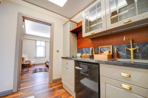 Exclusive Villa | In-room dining