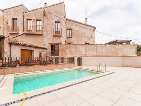 Holiday Home Swimming Pool