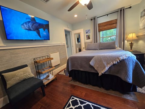 This queen memory foam bed has a soft cooling gel topper and is super comfy!  Our newest update is the minisplit with both heat and air that you control.  