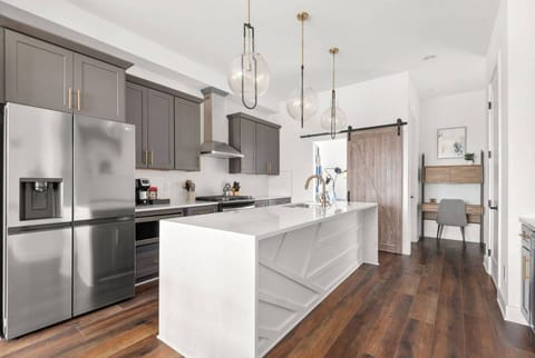 Kitchen amenities for all your needs