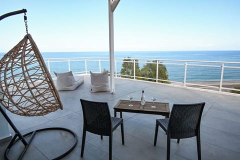 Suite, Balcony, City View | Balcony