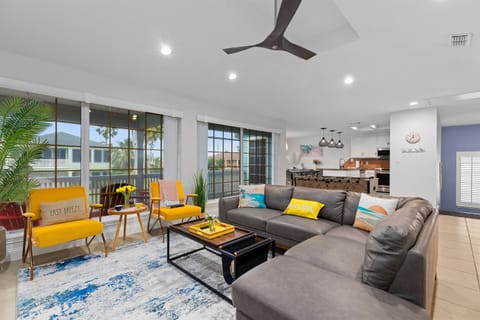 From dolphin watching to wine sipping, make our comfortable living room your place to recharge.