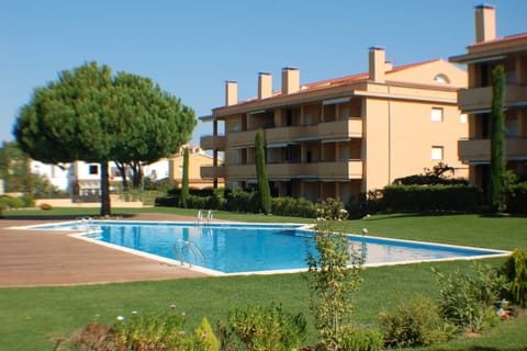 Apt Riells Blau D302 L'Escala (1)