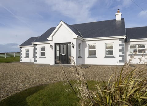Matthews Cottage Doonbeg, Doonbeg, County Clare