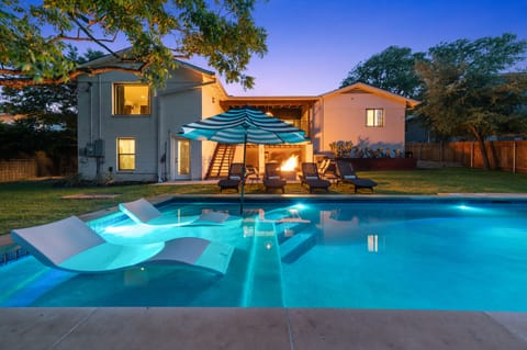 Huge new heated pool built in 2022!