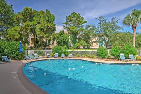 Hilton Head Vacation Rental | 2BR | 2BA | 843 Sq Ft | Step-Free Access