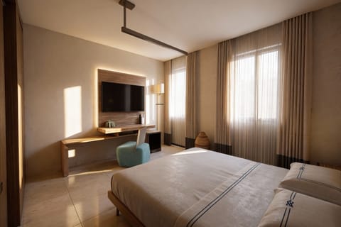 Standard Double or Twin Room | Desk, free WiFi