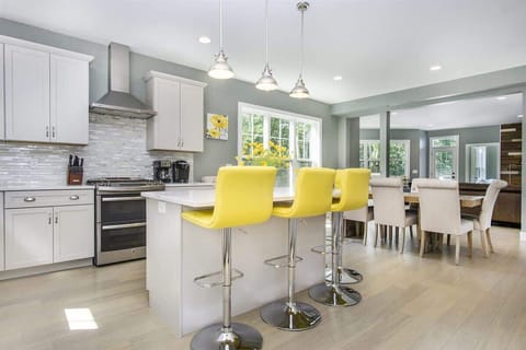 Kitchen with Dishwasher