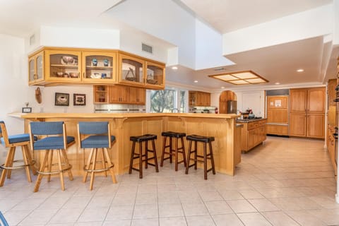 Kitchen with large island and breakfast nook!