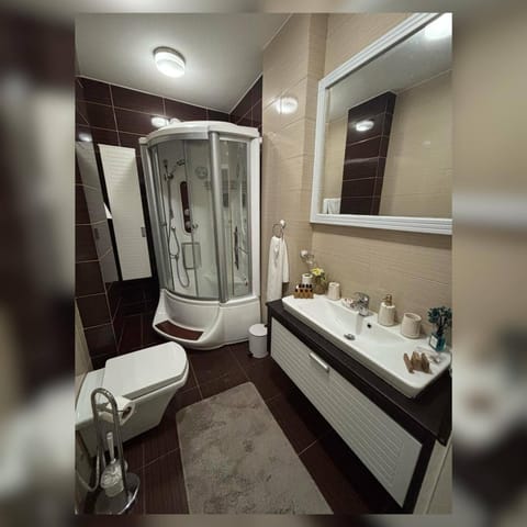 Free toiletries, hair dryer, slippers, bidet