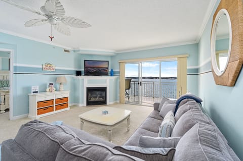 Welcome to Bahia Vista 504!