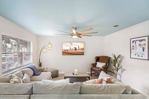 Functional living area, perfect to catch a show, read a book, or sit and talk.