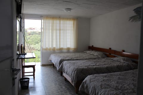 Family Room | Free WiFi, bed sheets