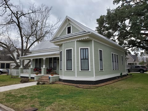 Front of house 