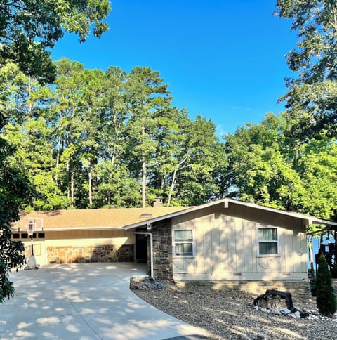 Welcome to our home ❤️