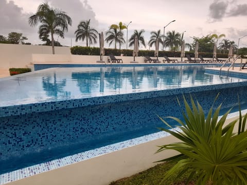 Condo, 2 Bedrooms, Balcony, Garden View | View from property