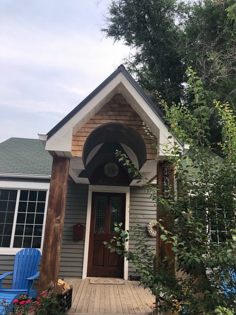 Welcome to our old town Fort Collins cottage 