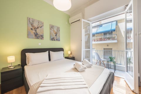 City Apartment | 1 bedroom, Egyptian cotton sheets, premium bedding