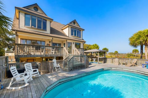 Welcome to 1511 Forrest Avenue!
