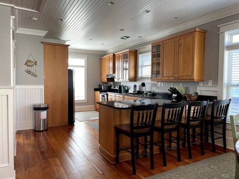 Fully equipped kitchen ready to entertain