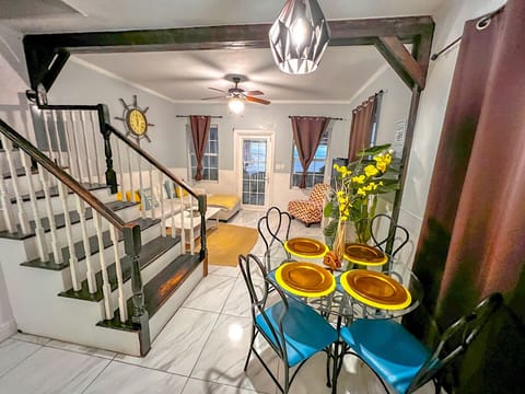 Starfish dining and living area view
