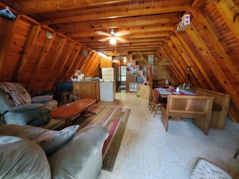 Homey Hideaway - Open Floor Plan