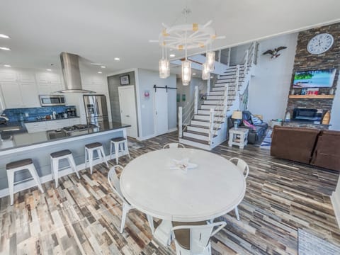 Stunning open concept Dining Area