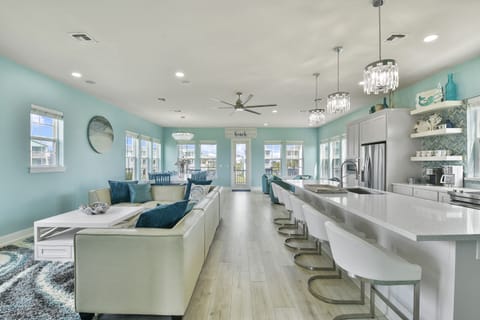 Open concept floor plan.