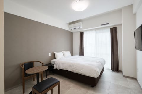 Comfort Double Room | Desk, blackout drapes, WiFi (free)