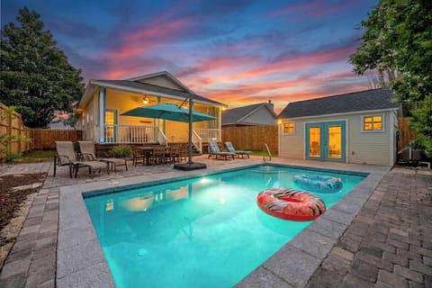 Come Sail Away at Sunsail Cottage!
