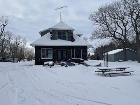 View of the east side of the house. It faces the Oak lake. 