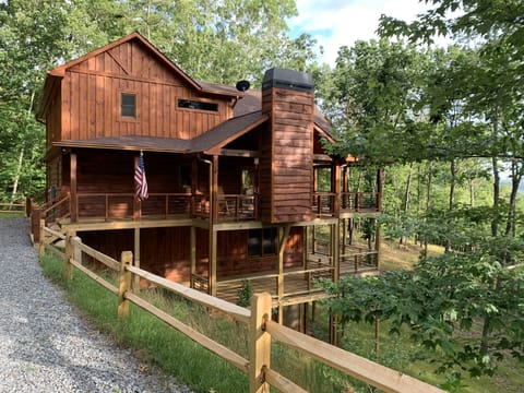 Nestled on a mountain side and with easy access from driveway into front door.