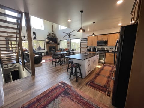 View from entryway of spacious open main level 