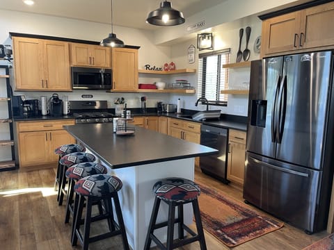 Main level kitchen & island 