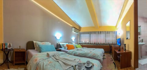 Room, 4 Bedrooms, Terrace | 4 bedrooms, WiFi