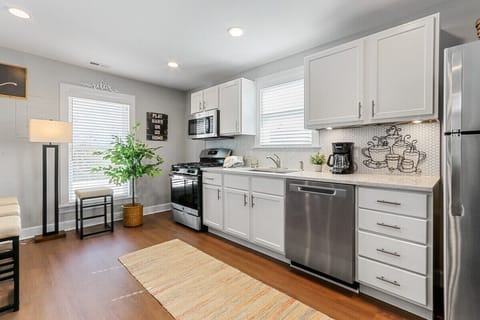 Fully equipped kitchen