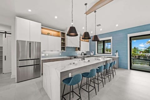 Kitchen - Fully Stocked and Amazing Views