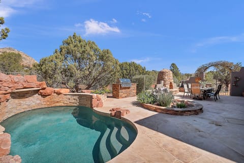 Pool and Built-in Natural Gas BBQ