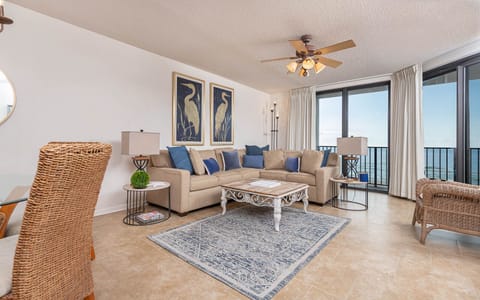 Phoenix X 410, Orange Beach, Alabama, beach front, 3 bedroom condominium on the 4th floor