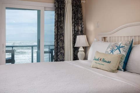 Dune Level Oceanfront King | Individually decorated, individually furnished, iron/ironing board
