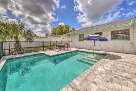 Apollo Beach Vacation Rental | 3BR | 2BA | Step-Free Access | 1,350 Sq Ft