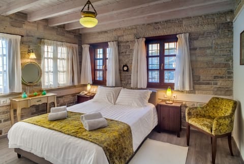 Standard Double Room | Individually decorated, individually furnished, soundproofing, free WiFi