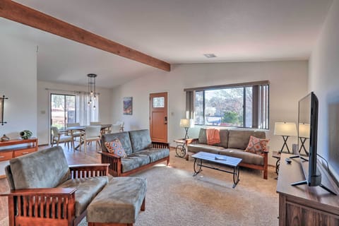 Sedona Vacation Rental | 3BR | 2BA | 1,552 Sq Ft | 2 Steps to Access
