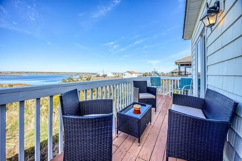Intracoastal View From Top Back Sun Deck
