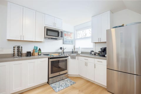 Microwave, Stove Top, Oven, Refrigerator